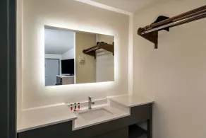Baymont by Wyndham Franklin - Salle de bain