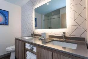 TRYP by Wyndham Orlando - Salle de bain