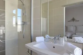 Grand Hôtel des Bains SPA - Badezimmer