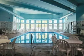 Bayshore Resort - Pool