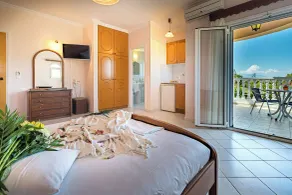 Dinos Hotel - Quarto