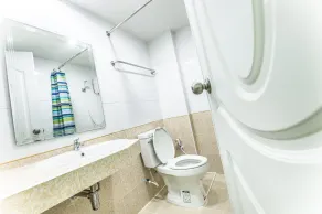 Don Muang Hotel - Bathroom