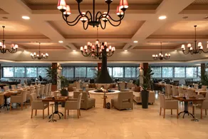 Raw Beach Hotel - Restaurant