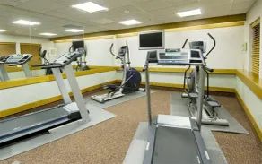 Carlton Lodge Hotel and Suites - Motionscenter