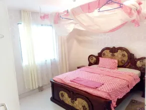 Center Comfy Suites - Room