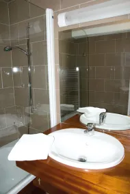 Lagrange Résidence Le Pic De L'Ours Font-Romeu - Salle de bain