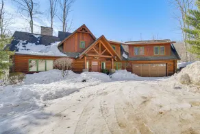 Ski-In, Ski-Out Group Getaway in Harbor Springs! - Innenbereich