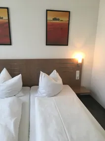 Landhotel Gasthof am Berg - Zimmer