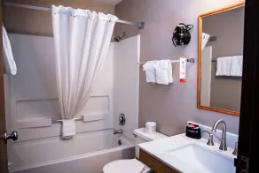 Super 8 by Wyndham Holbrook - Salle de bain