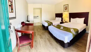 Niagara's Best Inn - Chambre