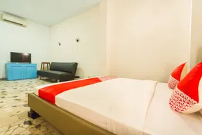 OYO 2544 Just-in Hotel - Habitación