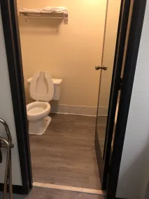 Araamda Inn - Bathroom