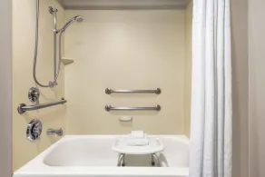 La Quinta by Wyndham Newark - Elkton - Salle de bain
