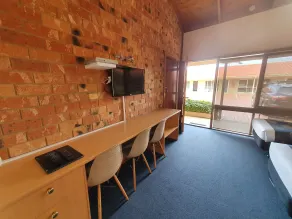 Werribee Park Motor Inn - Room