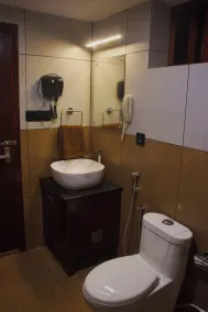 Suryamangalam Heritage - Badezimmer