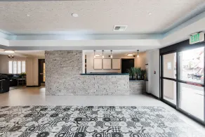 Best Western Plus Manhattan Beach Hotel - Hall
