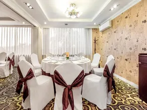Holiday Inn Chongqing Yungang - Restaurant
