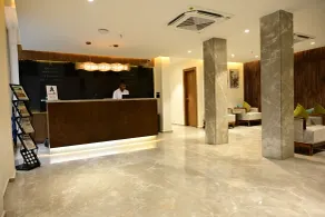 Trevon Hotel Gujrat Centrale, Ranchi - Resepsjon
