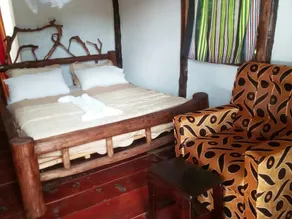 Ruhija Community Rest Camp - Room