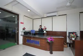 OYO 9046 Hotel Metro Star - Recepción