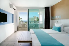 Akeah Broncemar - Chambre