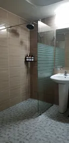 Hawaii Hotel - Bathroom