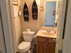 WW H302 5 O Clock Somewhere - Bathroom