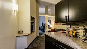 Staybridge Suites Laredo by IHG - Chambre