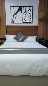 Eza Hotel - Habitación