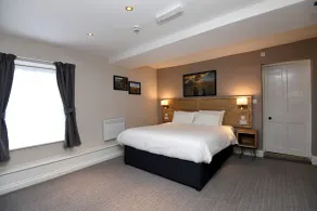 Wheatsheaf, Baslow by Marston's Inns - Zimmer