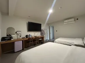 Priberry Hotel - Zimmer