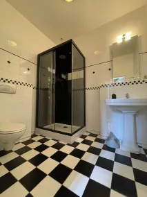 Domaine La Gazaille de Camille - Bathroom