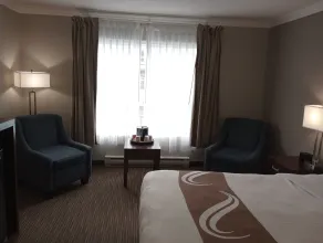 Quality Inn Downtown Inner Harbour - Chambre