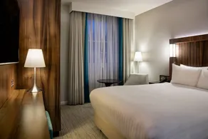 Courtyard by Marriott Edinburgh - Habitación