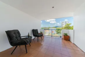 Cosmopolitan Motel & Serviced Apartments - View from room