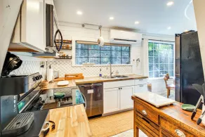 Deck & Grill: 'cozy Cottage' in Talking Rock! - Interiør