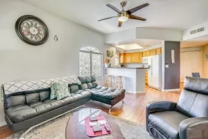 Condo Near Stadiums, Westgate Shops & Hospitals! - Interior