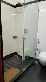 HOTEL NANGIS PRIDE - Salle de bain
