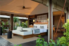 ARNA Suites and Ocean Lounge - Room