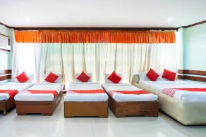 RedDoorz at Maanyag Pension House Mandaue - Room