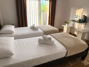 Salo Pool Hotel by the Sea - Habitación