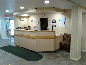 Sturbridge Plaza Hotel - Hall
