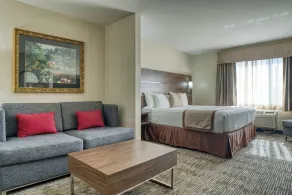 Evergreen Inn & Suites - Zimmer