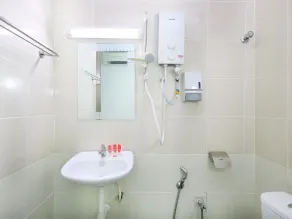 Hotel O Midah Inn Puchong - Salle de bain