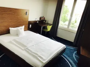 Hotel City Oase Lb - Room