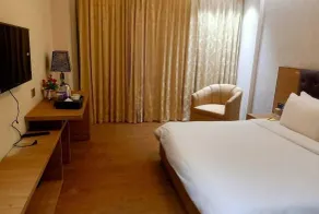 Hotel 91 Huda City Centre - Room