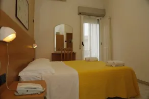 Hotel Villa Dina - Room