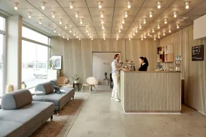 Moment Hotels - Reception