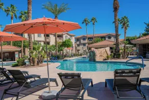Upscale Stay w Heated Pool 8mins to ASU - Pool