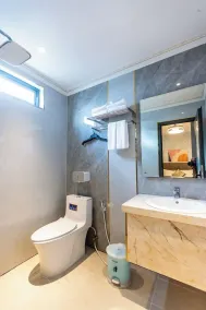 Bien Sao 2 Hotel- Nguyen Van Luong  - Baño